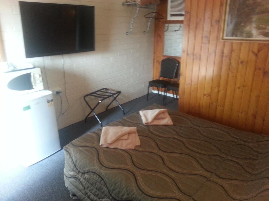 Nhill Oasis Motel Экстерьер фото